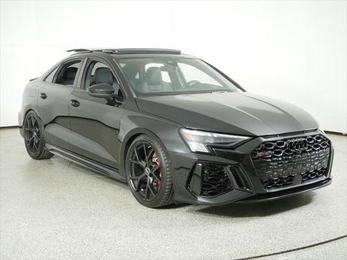 2023 Audi RS 3 TFSI quattro S tronic
