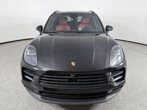 2021 Porsche Macan Base