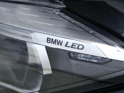 2022 BMW M760 xDrive