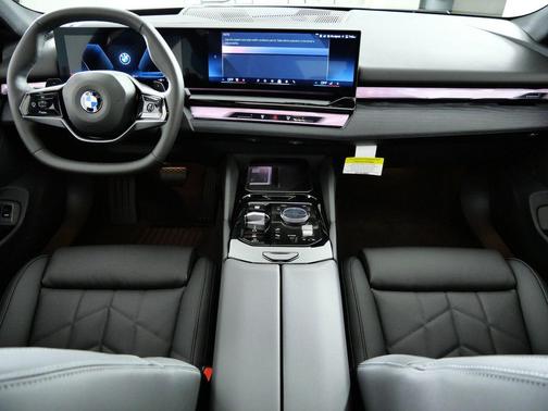 2026 BMW 530 xDrive