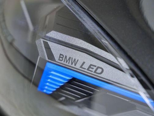 Black Sapphire Metallic 2026 BMW i4 Gran Coupe xDrive40