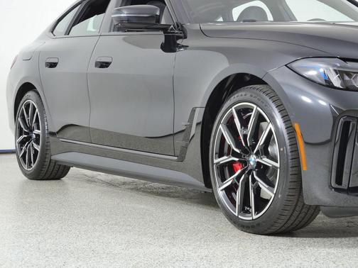 Black Sapphire Metallic 2026 BMW i4 Gran Coupe xDrive40