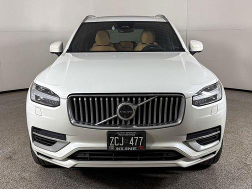 2024 Volvo XC90 Recharge Plug-In Hybrid T8 Ultimate Bright Theme 7-Seater