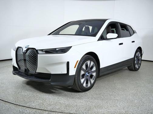 2025 BMW iX xDrive50