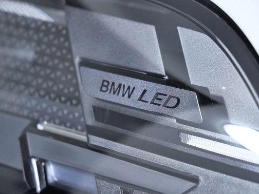 White Metallic 2026 BMW X5 PHEV xDrive50e