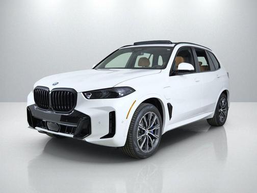 White Metallic 2026 BMW X5 PHEV xDrive50e