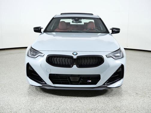 2025 BMW M240 i xDrive