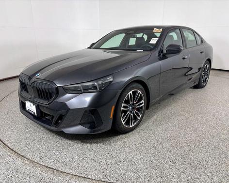 Dark Graphite Metallic 2026 BMW 540 xDrive