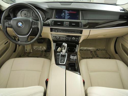 Black Sapphire Metallic 2014 BMW 528 xDrive