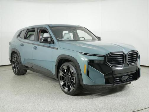 2023 BMW XM Base