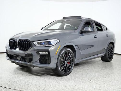 2021 BMW X6 M50i