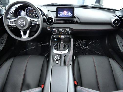 2019 Mazda MX-5 Miata RF Grand Touring