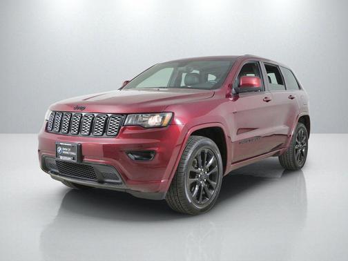 Velvet Red Pearlcoat 2017 Jeep Grand Cherokee Altitude