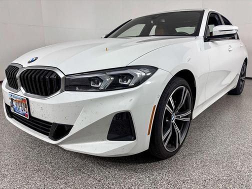2023 BMW 330 xDrive