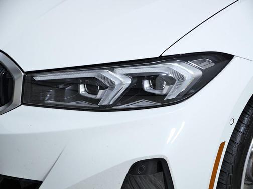 2023 BMW 330 xDrive