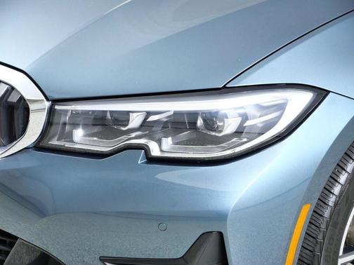 2020 BMW 330 xDrive