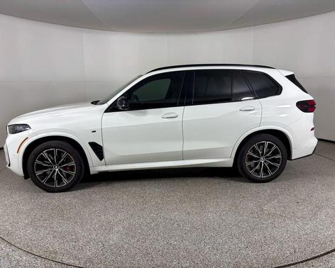 Alpine White 2025 BMW X5 M60i