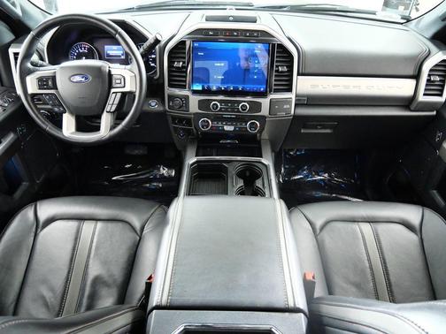 2022 Ford F-250 Platinum