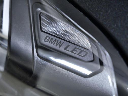 Black Sapphire Metallic 2026 BMW 330 xDrive NA