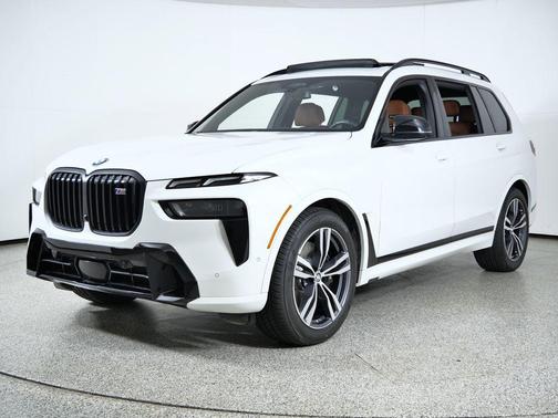 2024 BMW X7 M60i