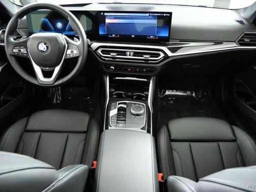 2023 BMW 330 xDrive