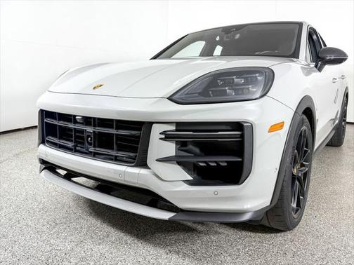 2024 Porsche Cayenne Turbo GT