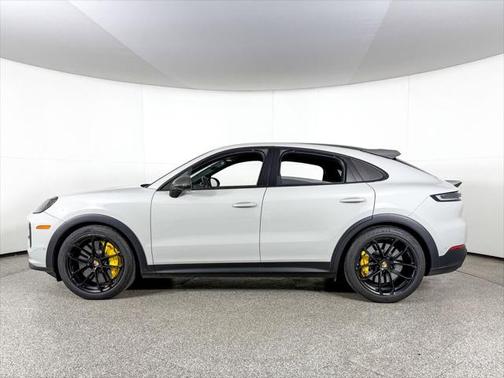 2024 Porsche Cayenne Turbo GT