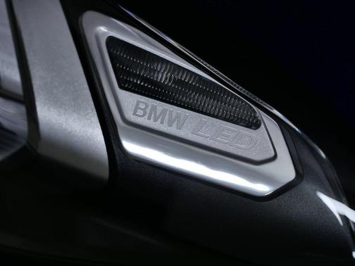 2026 BMW 330 xDrive NA