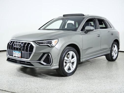 2022 Audi Q3 45 S line Premium Plus