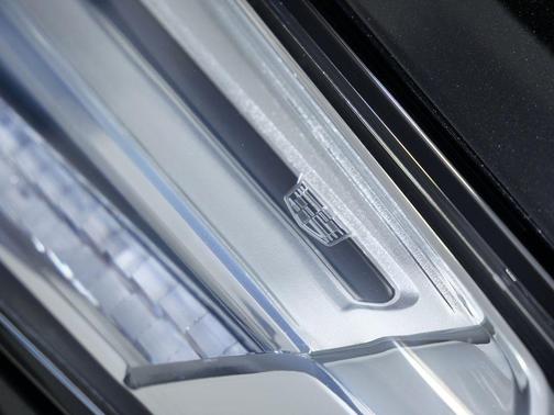 2018 Cadillac XT5 Premium Luxury