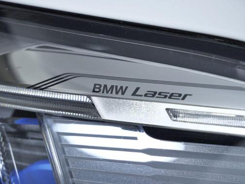 Alpine White 2019 BMW X5 xDrive50i