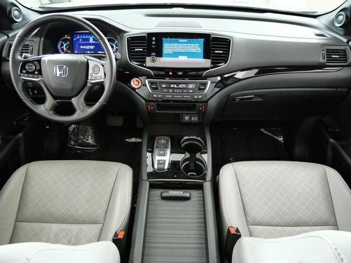 2020 Honda Passport AWD Touring