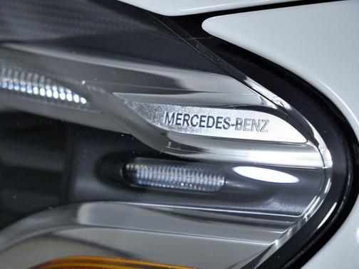 2017 Mercedes-Benz GLC 300 4MATIC