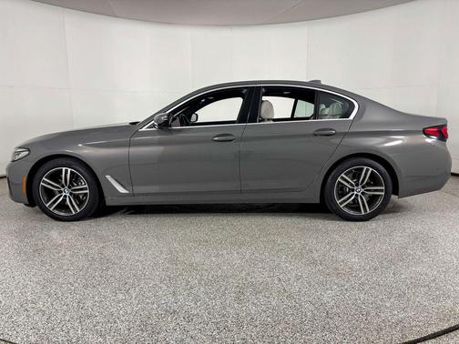 2021 BMW 530 xDrive