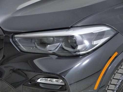 Black Sapphire Metallic 2021 BMW X5 xDrive40i