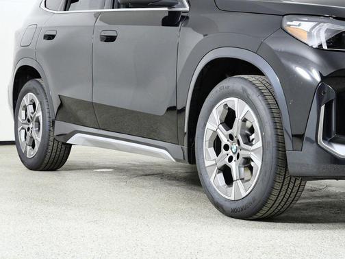 Jet Black 2026 BMW X1 xDrive28i