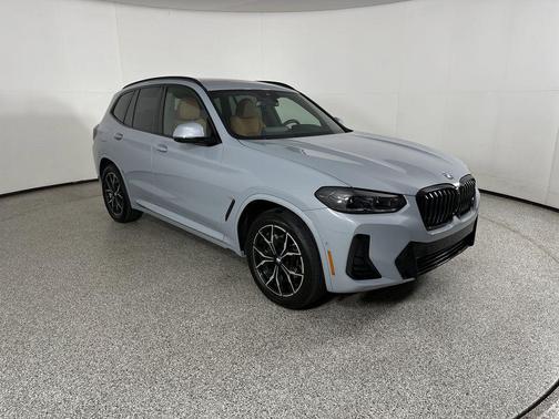 Brooklyn Grey Metallic 2024 BMW X3 xDrive30i