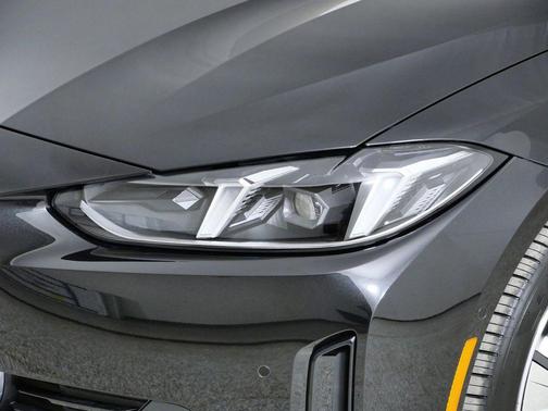 Black Sapphire Metallic 2026 BMW i4 Gran Coupe xDrive40