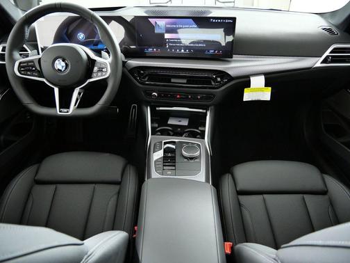 2026 BMW 330 xDrive
