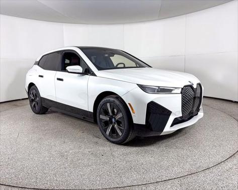 2025 BMW iX xDrive50