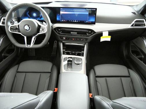 Alpine White 2026 BMW 330 i xDrive