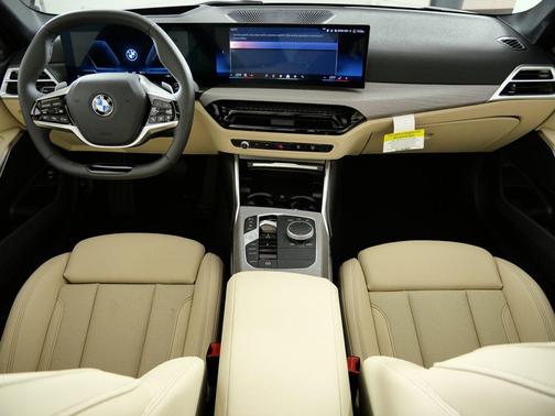 2026 BMW 330 xDrive NA