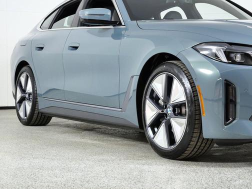 2026 BMW i4 Gran Coupe xDrive40