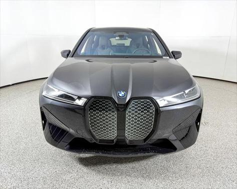 2025 BMW iX xDrive50