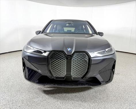 2025 BMW iX xDrive50