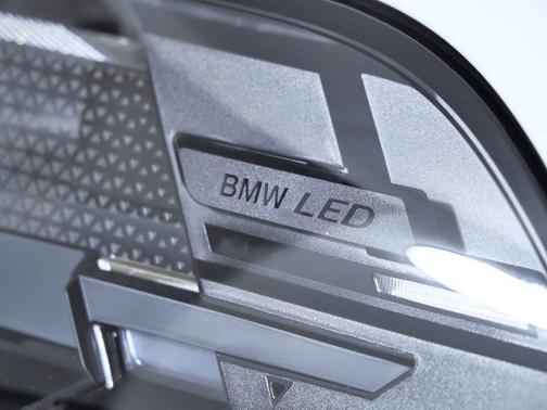 White Metallic 2026 BMW X5 PHEV xDrive50e