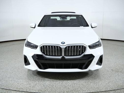 2026 BMW i5 xDrive40