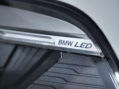 Alpine White 2019 BMW X5 xDrive50i