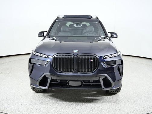 2026 BMW X7 M60i