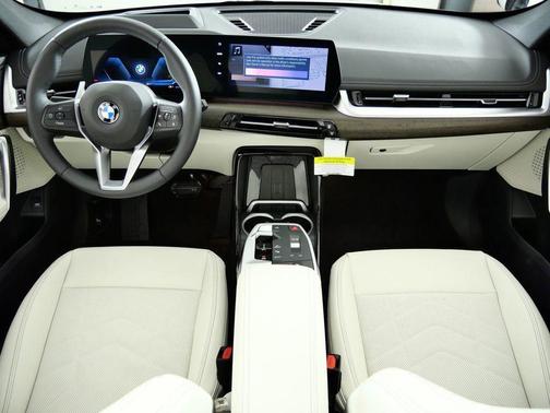Space Silver Metallic 2026 BMW X1 xDrive28i